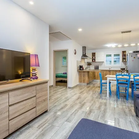 Сasa de vacaciones House Tranquillity Gabonjin