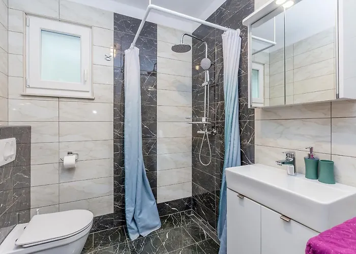 House Tranquillity * Gabonjin