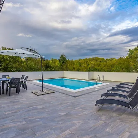 House Tranquillity Holiday home Gabonjin